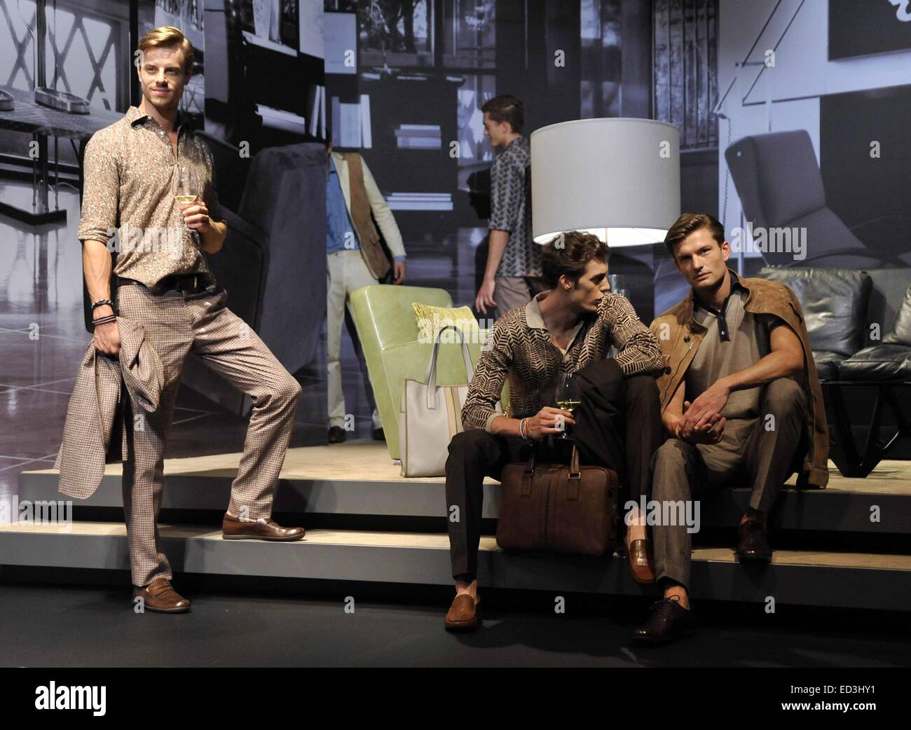 Milan Fashion Week Homme Printemps/Été 2015 - Tods - Défilé de Mode : les modèles où : Milan, Italie Quand : 22 Juin 2014 Banque D'Images