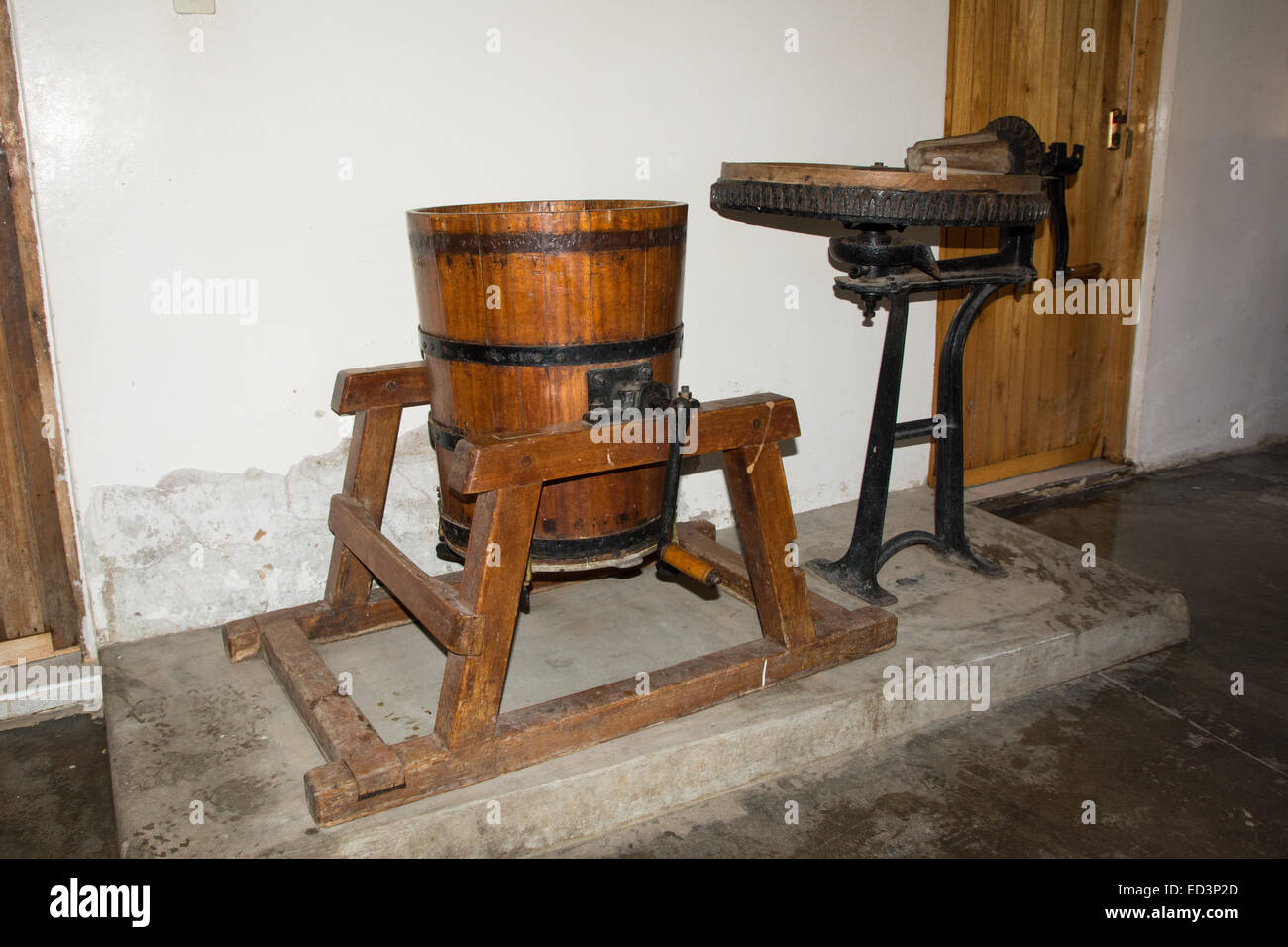 Équipement de fabrication de fromage traditionnel Banque D'Images