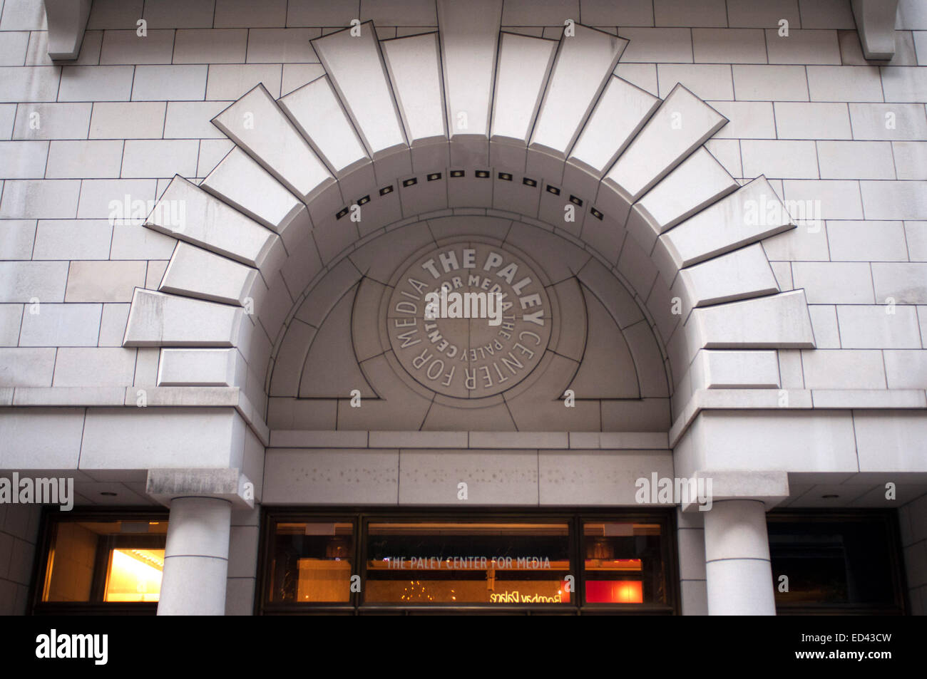 Le Paley Center for Media, NEW YORK, USA la bannière. Avec des bureaux à New York et Los Angeles, dirige la discussion sur le patrimoine culturel Banque D'Images
