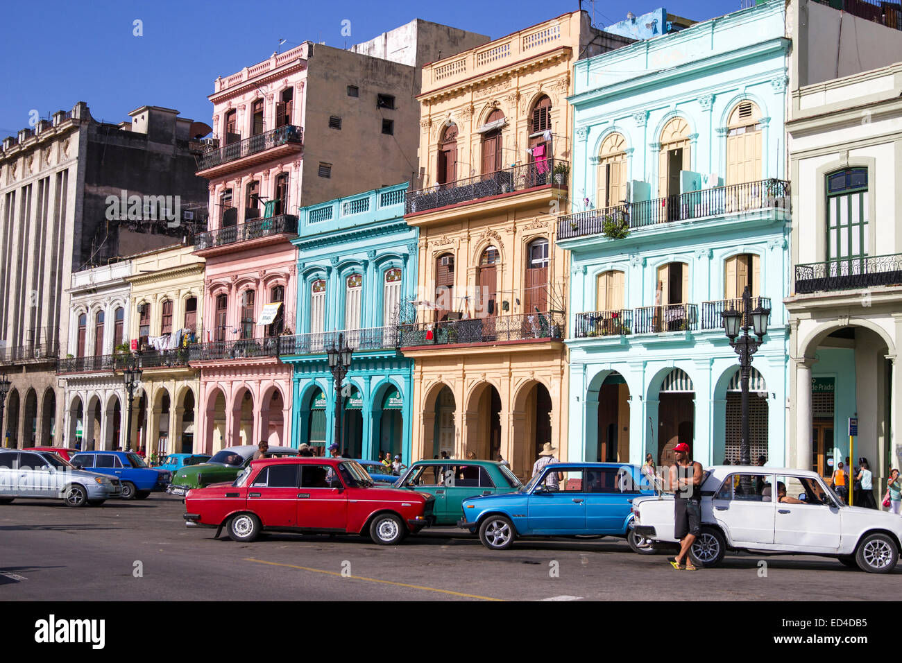 Bâtiments colorés de La Havane Cuba Banque D'Images