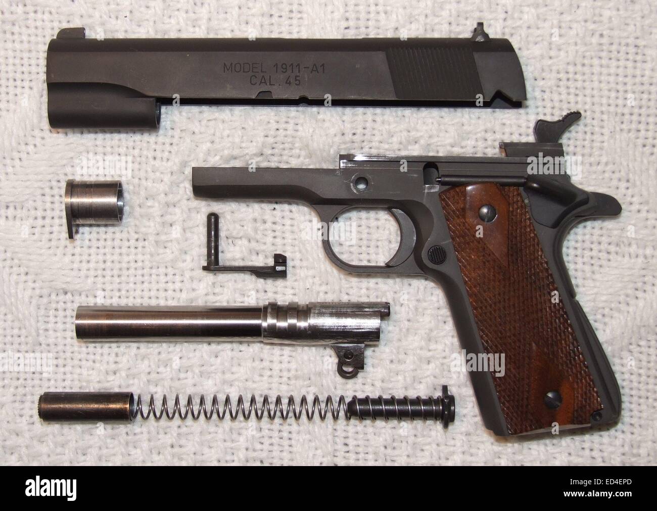 Springfield 1911-A1 (Mil Spec) calibre 45 ACP, dépouillé Banque D'Images