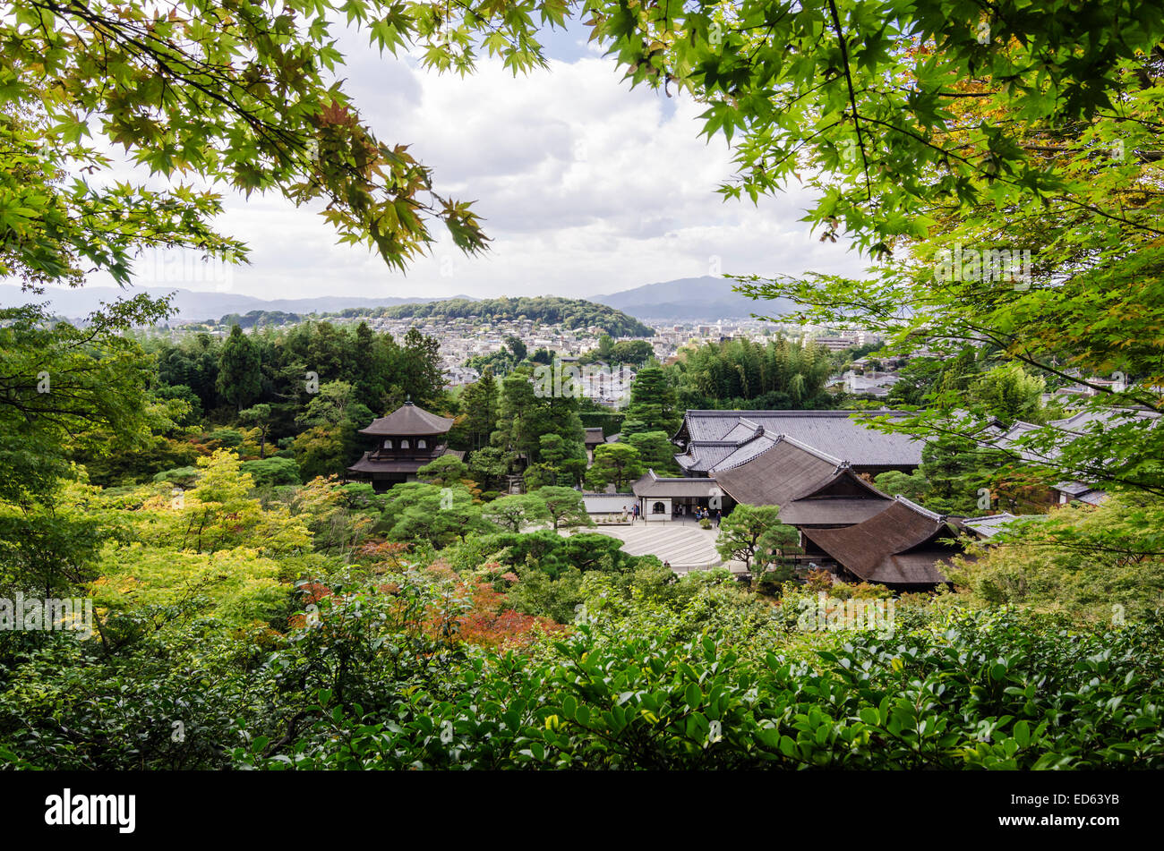 Vue sur Ginkaku-ji, également connu comme le Temple du pavillon d'argent, Kyoto, Japon, Kansai Banque D'Images