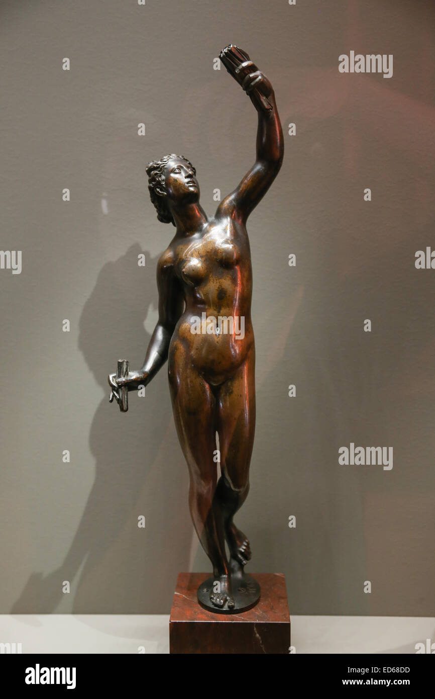 Musée du Louvre sculpture en cuivre brun Banque D'Images