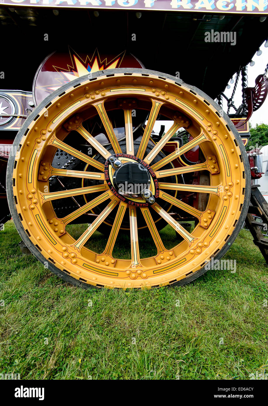 Continuez à tourner - un tracteur à vapeur moteur comme vu à vapeur Ralley Pickering, North Yorkshire, 2013 Banque D'Images