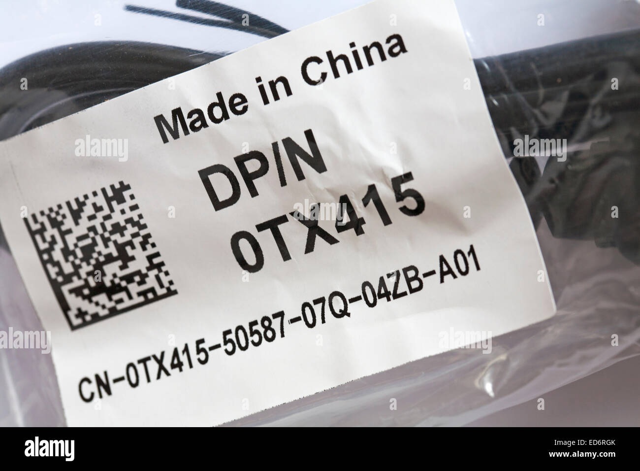 Fabriqué en Chine avec moi scan qr code symbole QR-code code de réponse rapide sur l'étiquette sur le plomb - vendues au Royaume-Uni Royaume-Uni, Grande Bretagne Banque D'Images