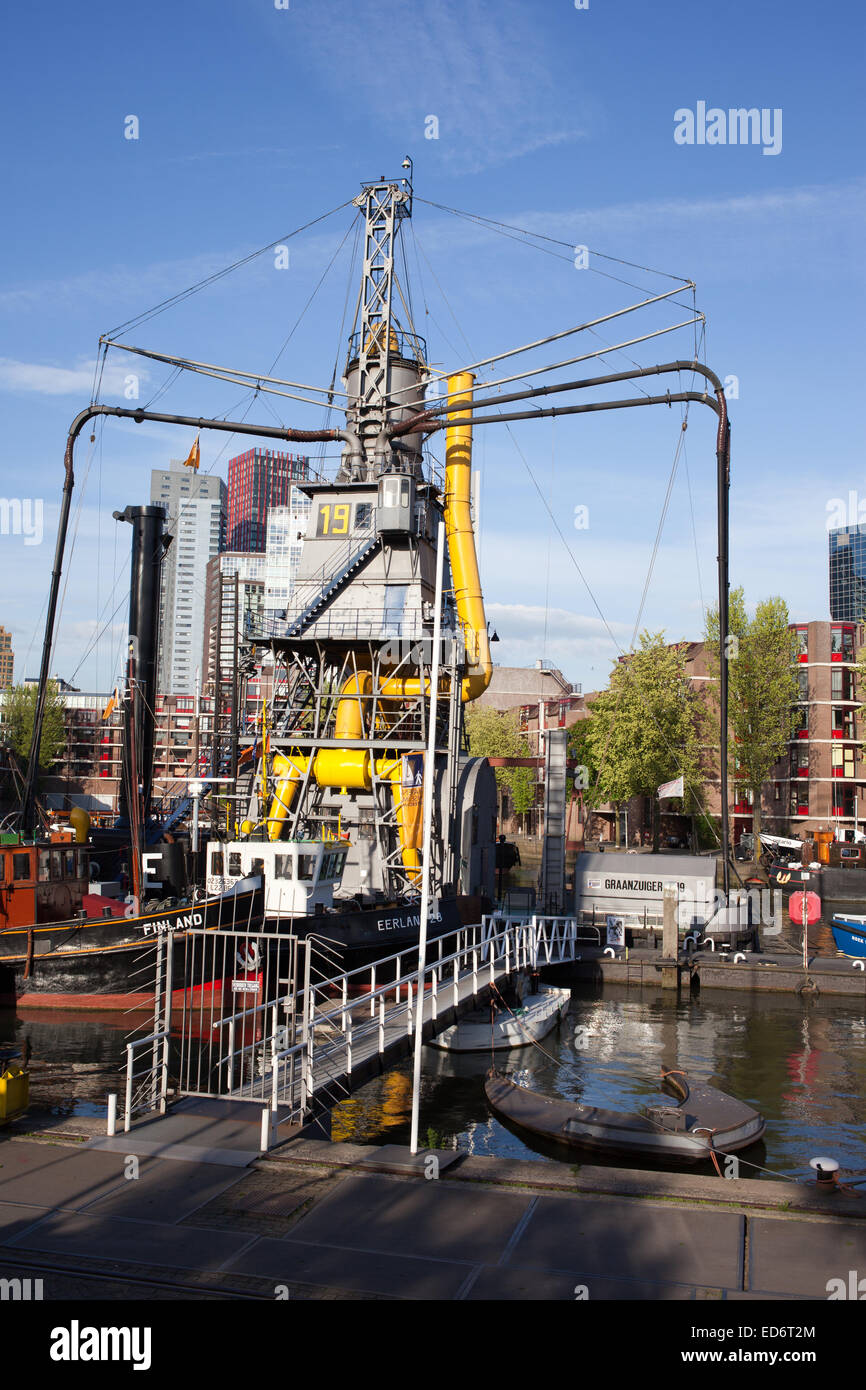 Les navires industriels au Musée Maritime de Rotterdam Harbour, Leuvehaven, Rotterdam, Hollande, Pays-Bas. Banque D'Images