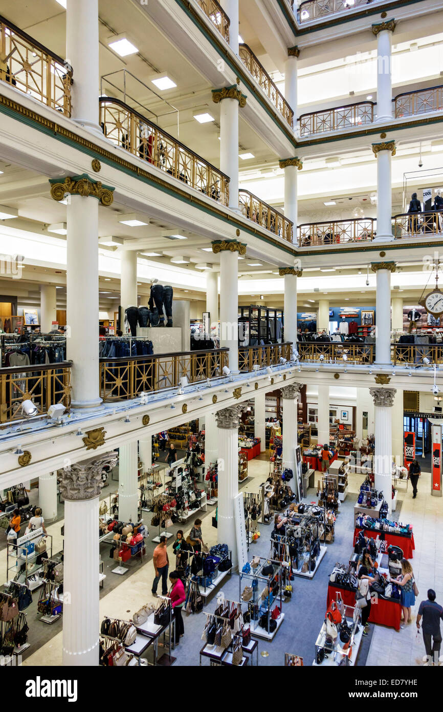 Chicago Illinois, Loop Retail Historic District, centre-ville, North State Street, Marshall Field and Company Building, Macy's, intérieur intérieur, shopping Banque D'Images