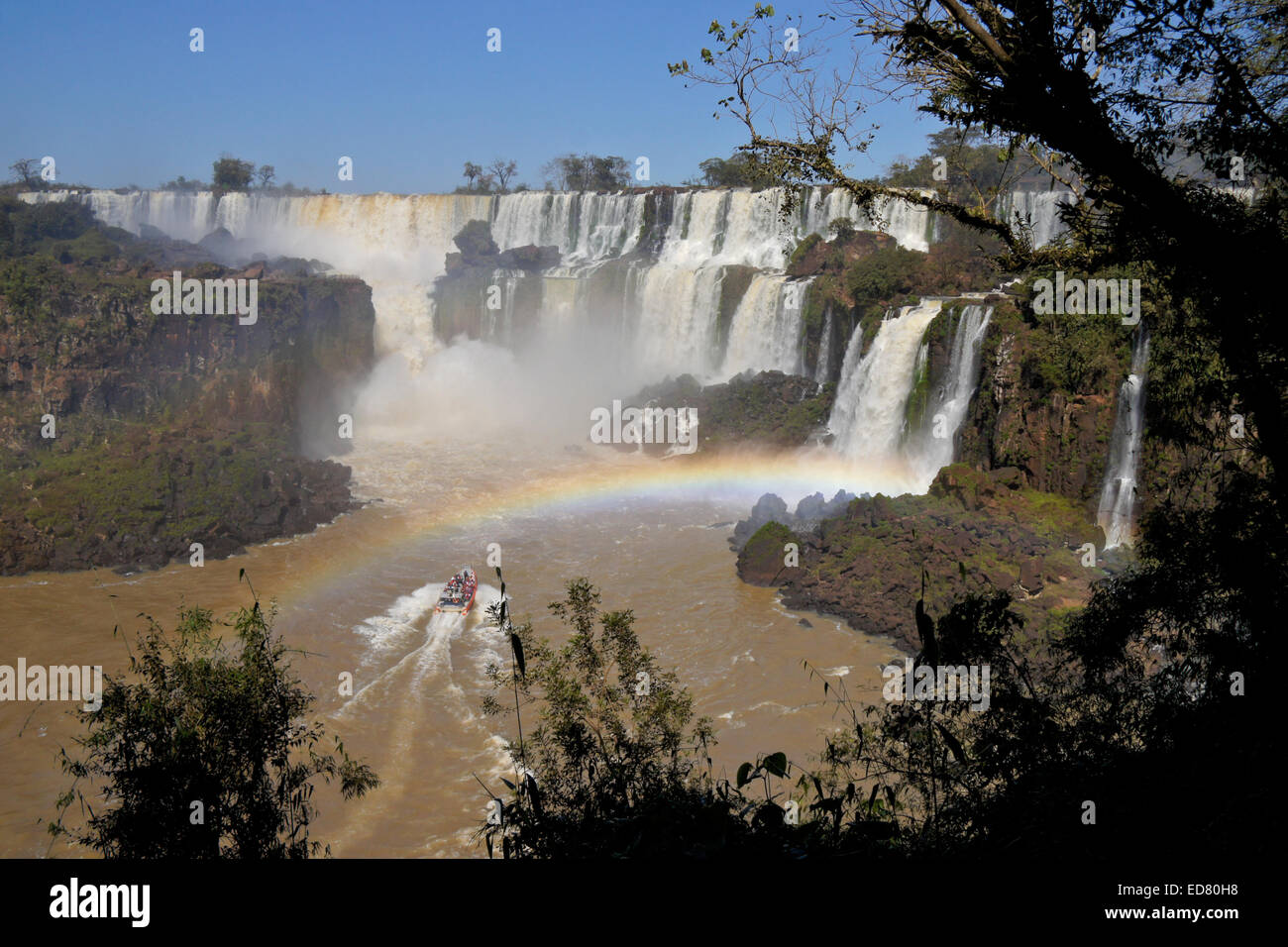 D'Iguazu, Argentine vue depuis le côté de la rivière Iguazu Banque D'Images