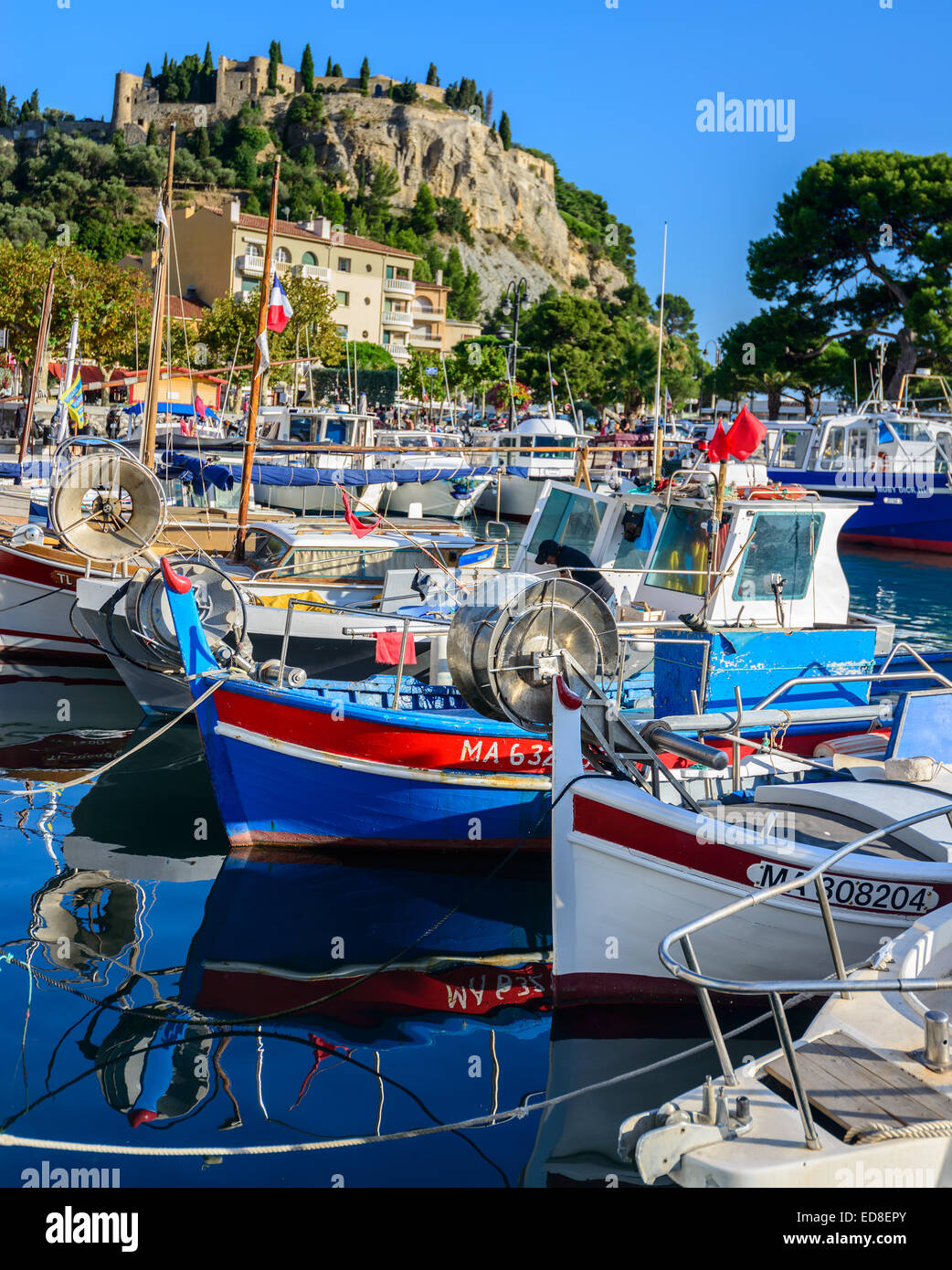 Le port de Cassis, Village de Cassi, sud de la France, Provence, près de Marseille Banque D'Images
