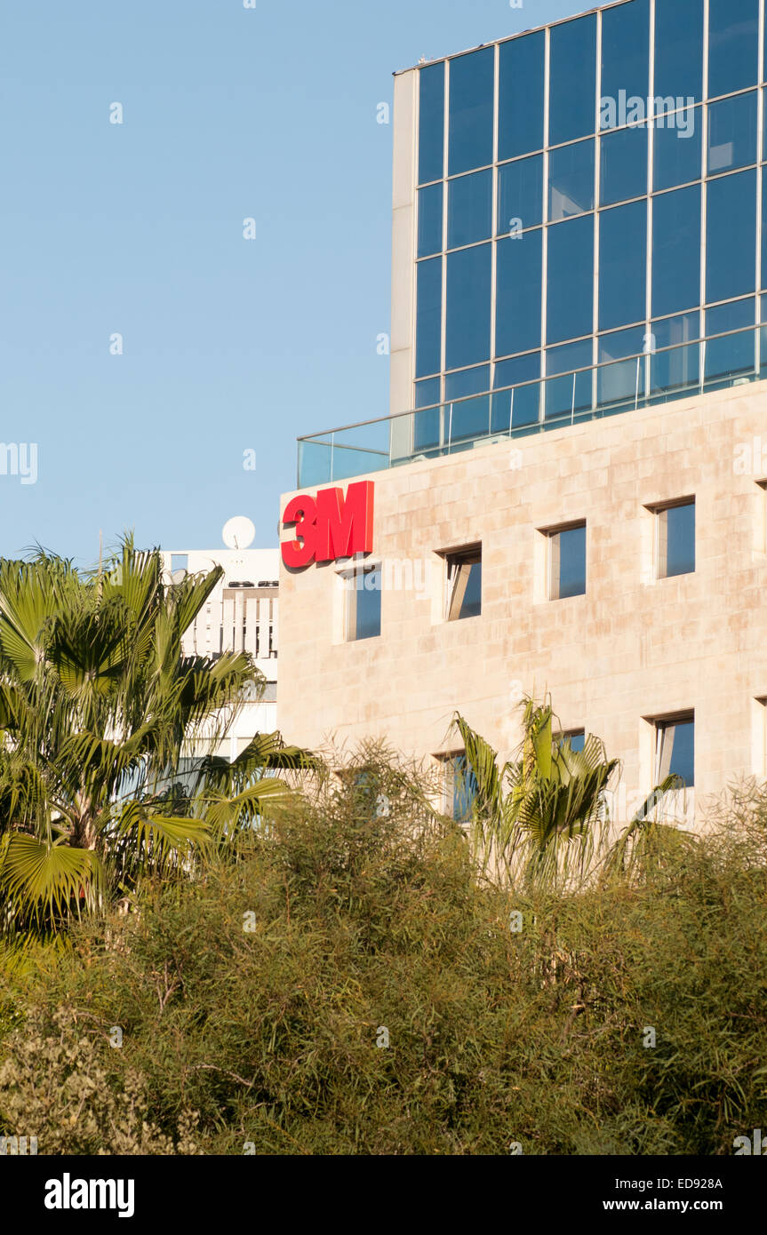 Logo 3M sur les bureaux à Ramat HaHayal, Tel Aviv, Israël Banque D'Images