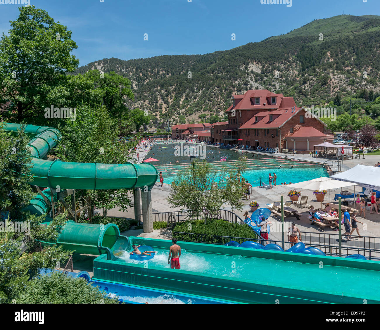 Glenwood Hot Springs Lodge et piscine à Glenwood Springs. Le Colorado. USA Banque D'Images