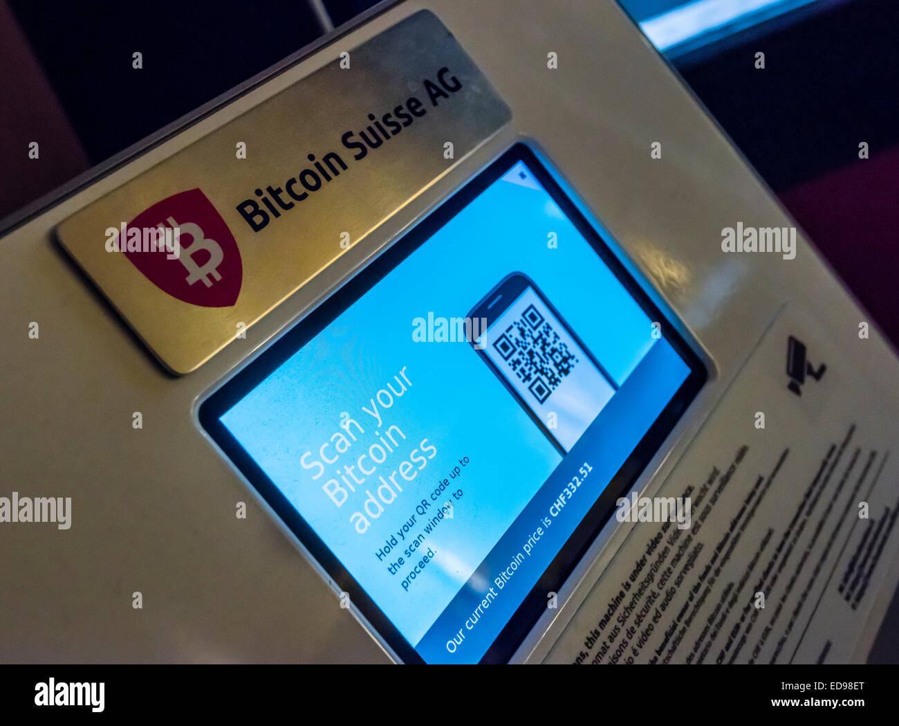 Zurich, Suisse. 09Th Jan, 2015. 'Intérieur ATM Bitcoin Kafi Schoffel', un café-bar au centre-ville de Zurich. La GAB qui est exploité par la société "Bitcoin Suisse AG' permet de transférer jusqu'à 250 EUR ou CHF (le paiement) à un compte de Bitcoin. Les clients peuvent également payer leur facture à l'aide de Bitcoins. Crédit : Erik Tham/Alamy Live News Banque D'Images