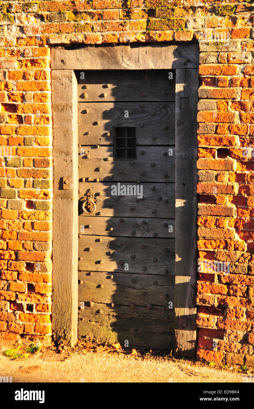 Vieille porte en Beccles Banque D'Images