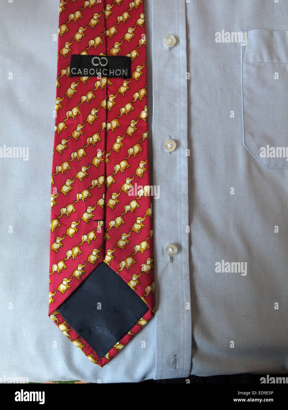 Carbouchon éléphant vintage intéressant, homme neckware cravate en soie  Photo Stock - Alamy