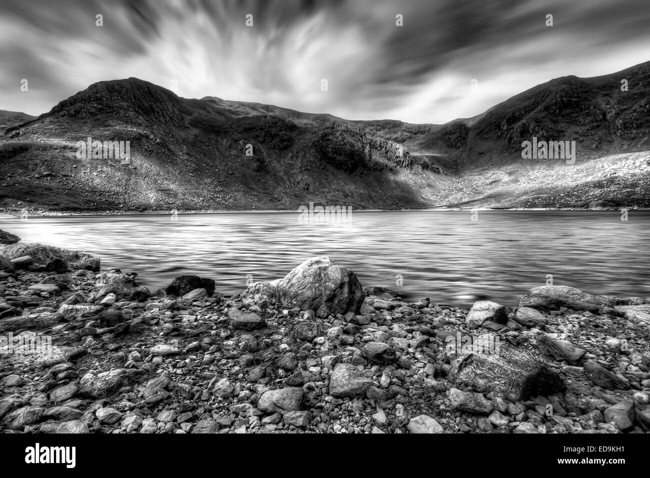 L'eau leviers haut dans le Coniston est tombé dans le Parc National du Lake District, Cumbria Banque D'Images