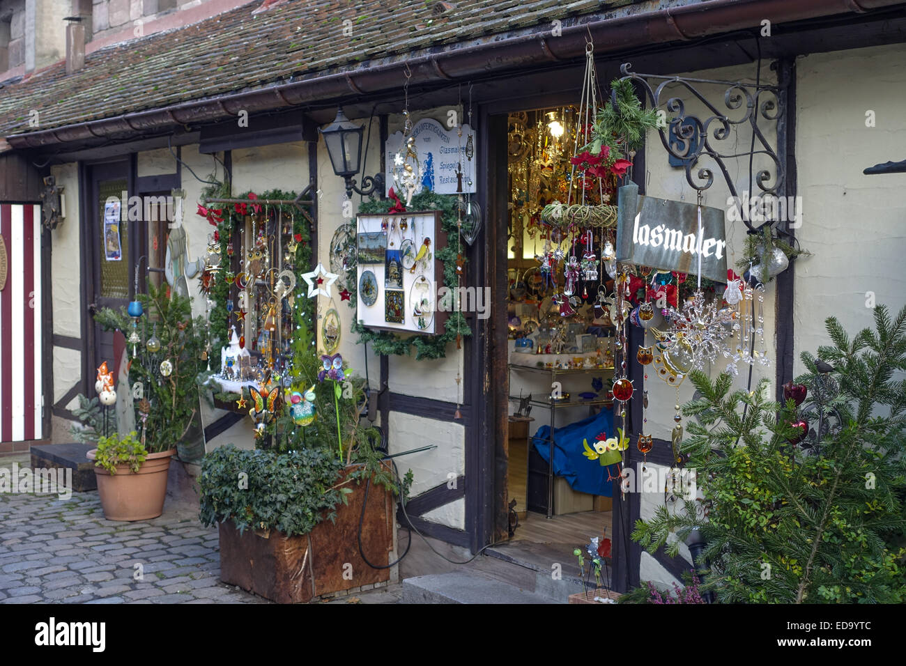 Weihnachtsmarkt im Nürnberger Handwerkerhof, Nürnberg, Mittelfranken, Bayern, Deutschland, Europa Banque D'Images