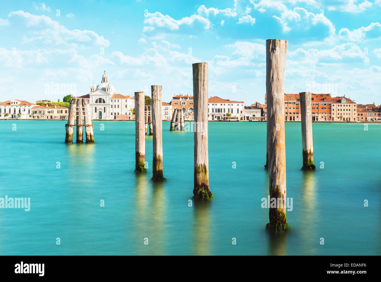 Tableau Mural Bois Helma Venise – Panneau Suspendu 45x52cm – Déco Méditerranéenne