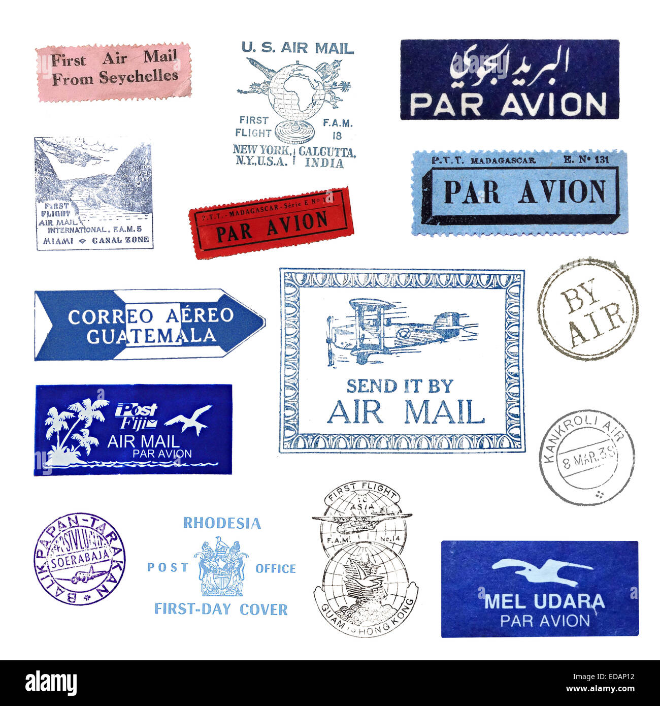 Vintage timbres et étiquettes de par avion de partout dans le monde Banque D'Images