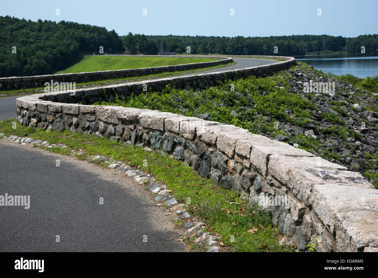 Bateaux du chemin Quabbin en hiver, le réservoir du chemin Quabbin Banque D'Images