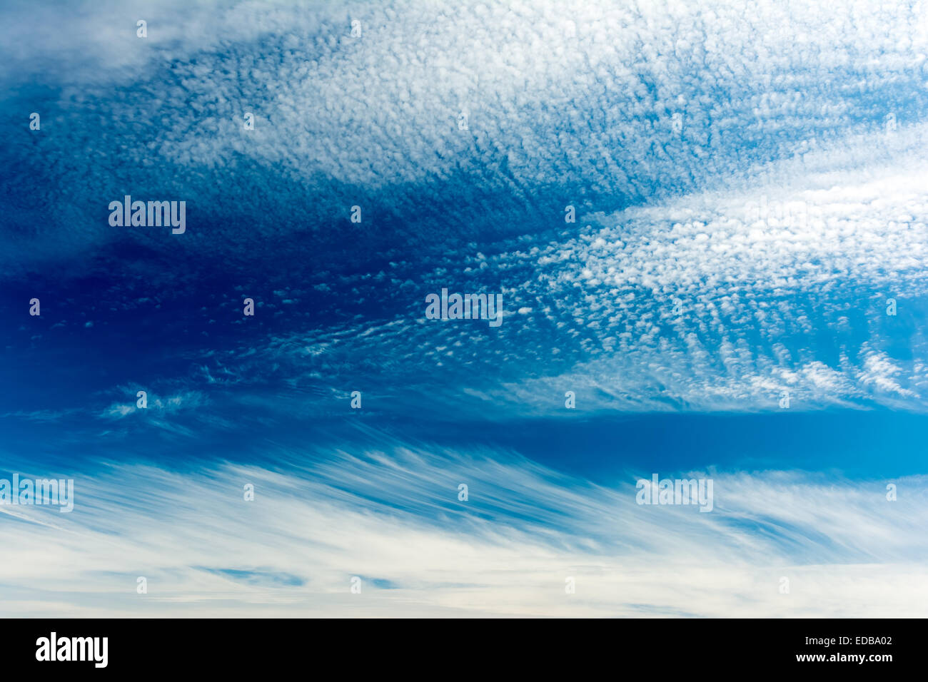 Ciel bleu et nuages blancs DU 19 JUIN 2021 (Vue SPO) 6H10