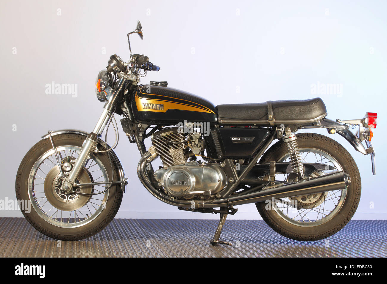 Moto Yamaha 750 SLO Banque D'Images