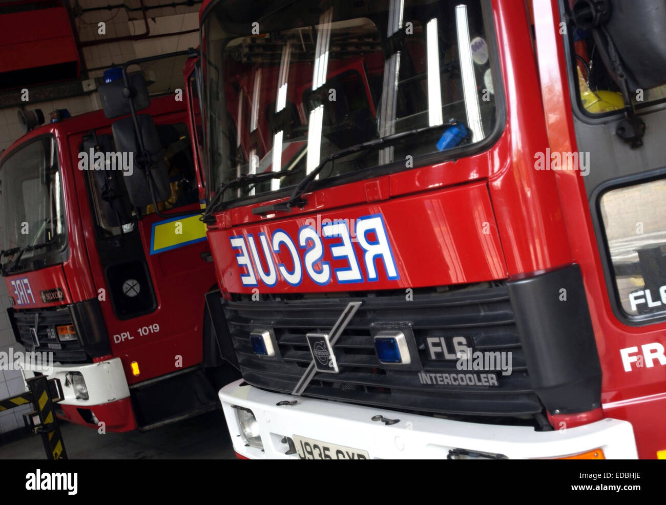 L'image montre des camions de pompiers dans le centre de Londres. Banque D'Images