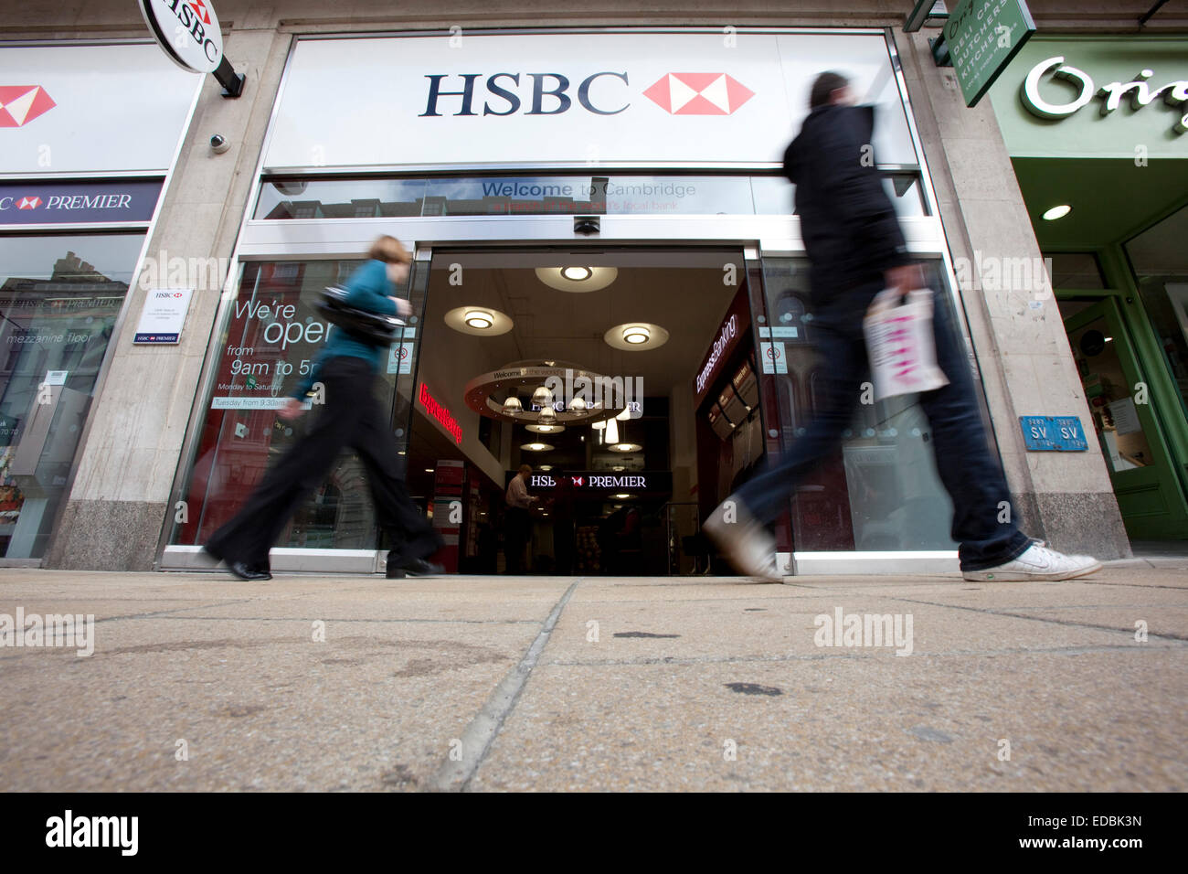 Tourné à l'extérieur d'une succursale de la HSBC. Banque D'Images