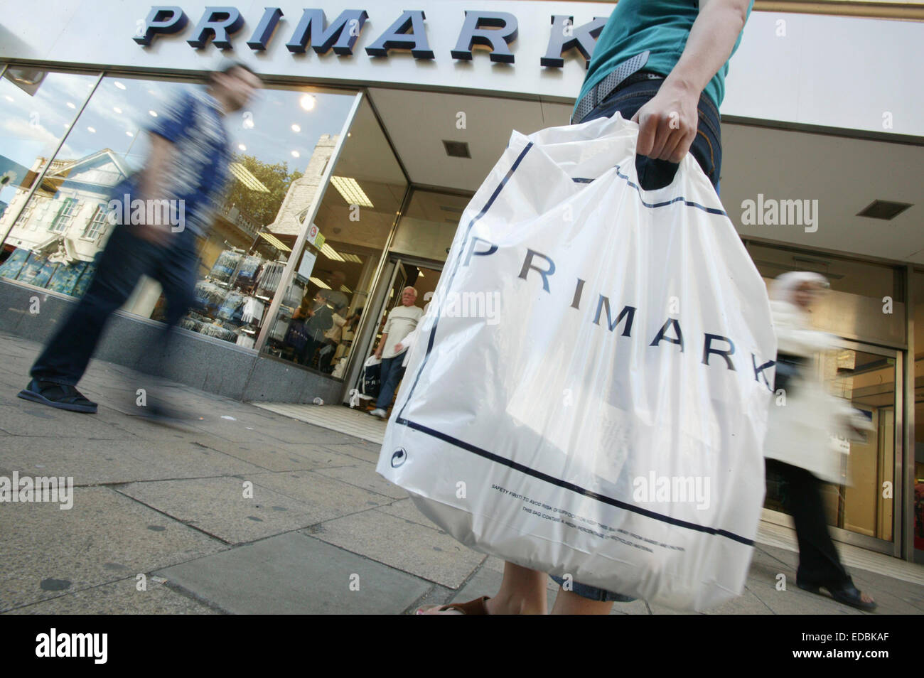 De l'extérieur d'un Primark store ; une marque Associated British Foods. Banque D'Images