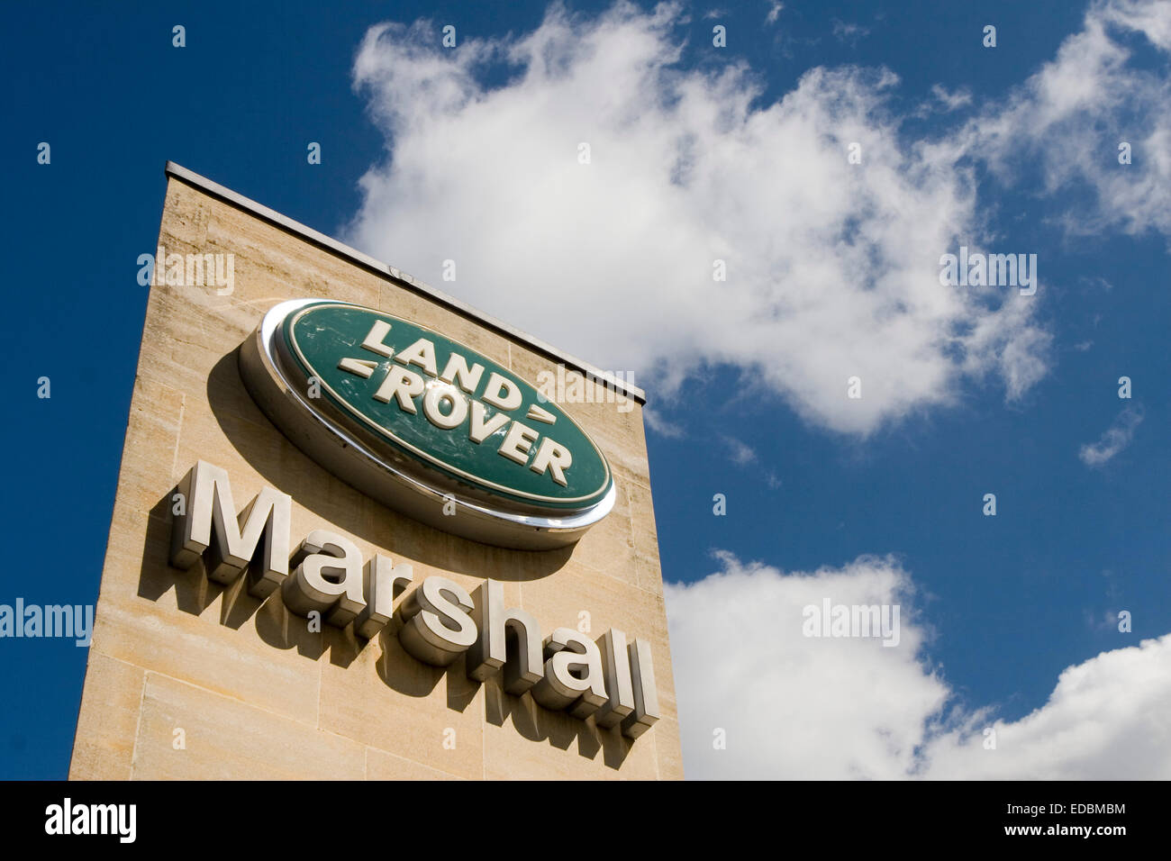 Sur la photo : l'emblème de Land Rover Banque D'Images