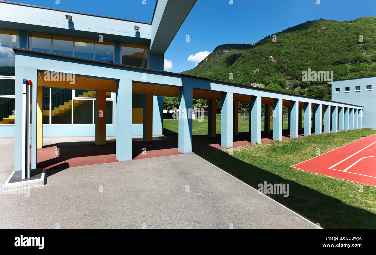 L'école publique, de l'extérieur du bâtiment Banque D'Images