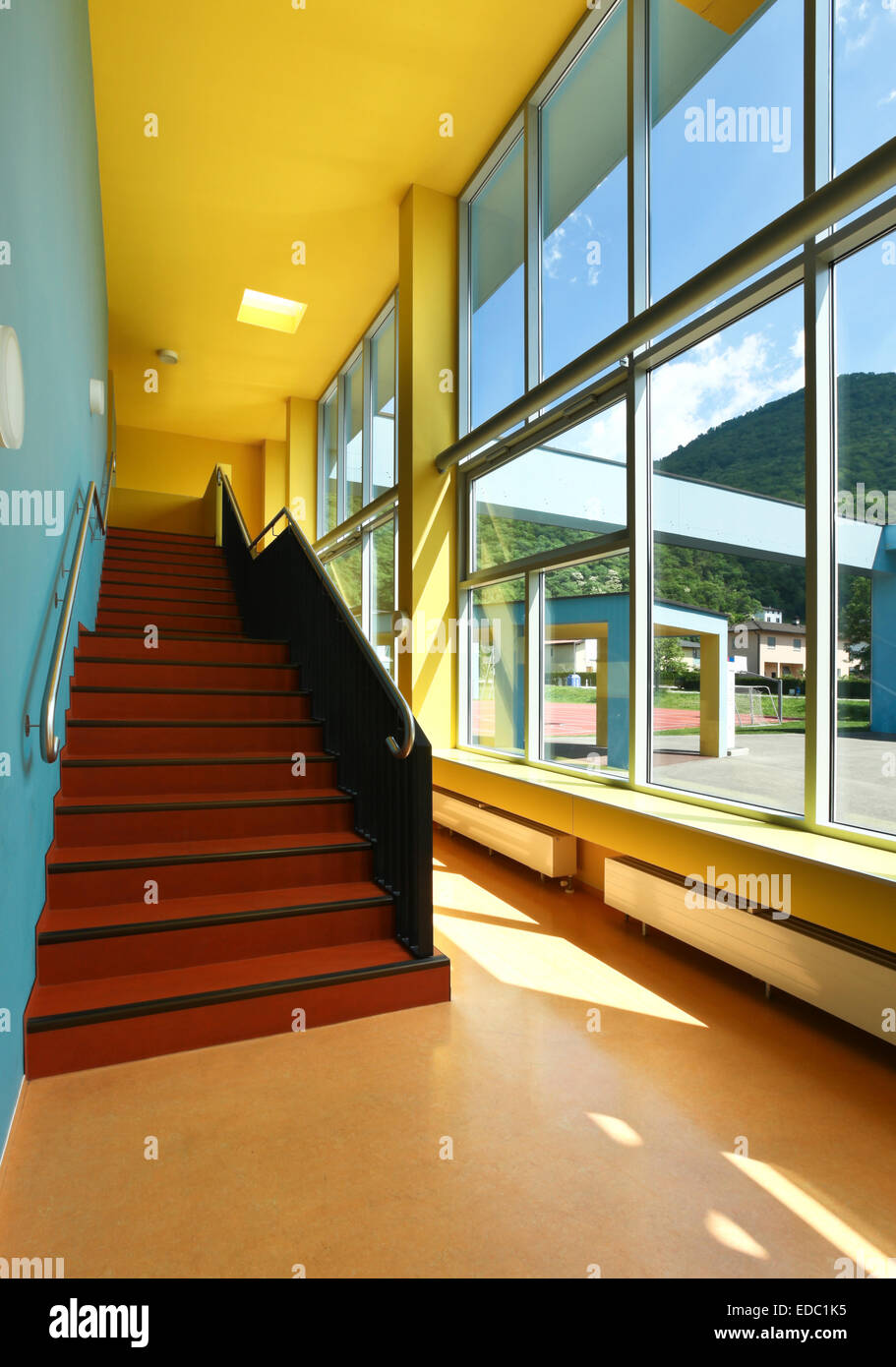 L'école publique, de la construction de piscine Banque D'Images