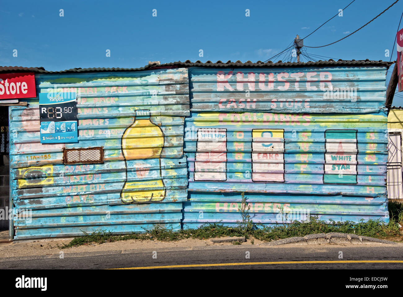 Épicerie dans le township de Khayelitsha, réputé pour être le plus grand et le plus dynamique du township en Afrique du Sud. Banque D'Images
