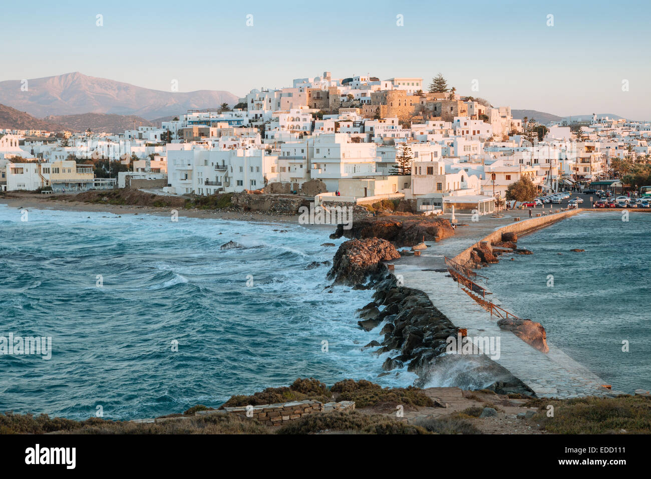 Vue de la ville de Naxos (Chora), Cyclades, îles grecques, Grèce Banque D'Images