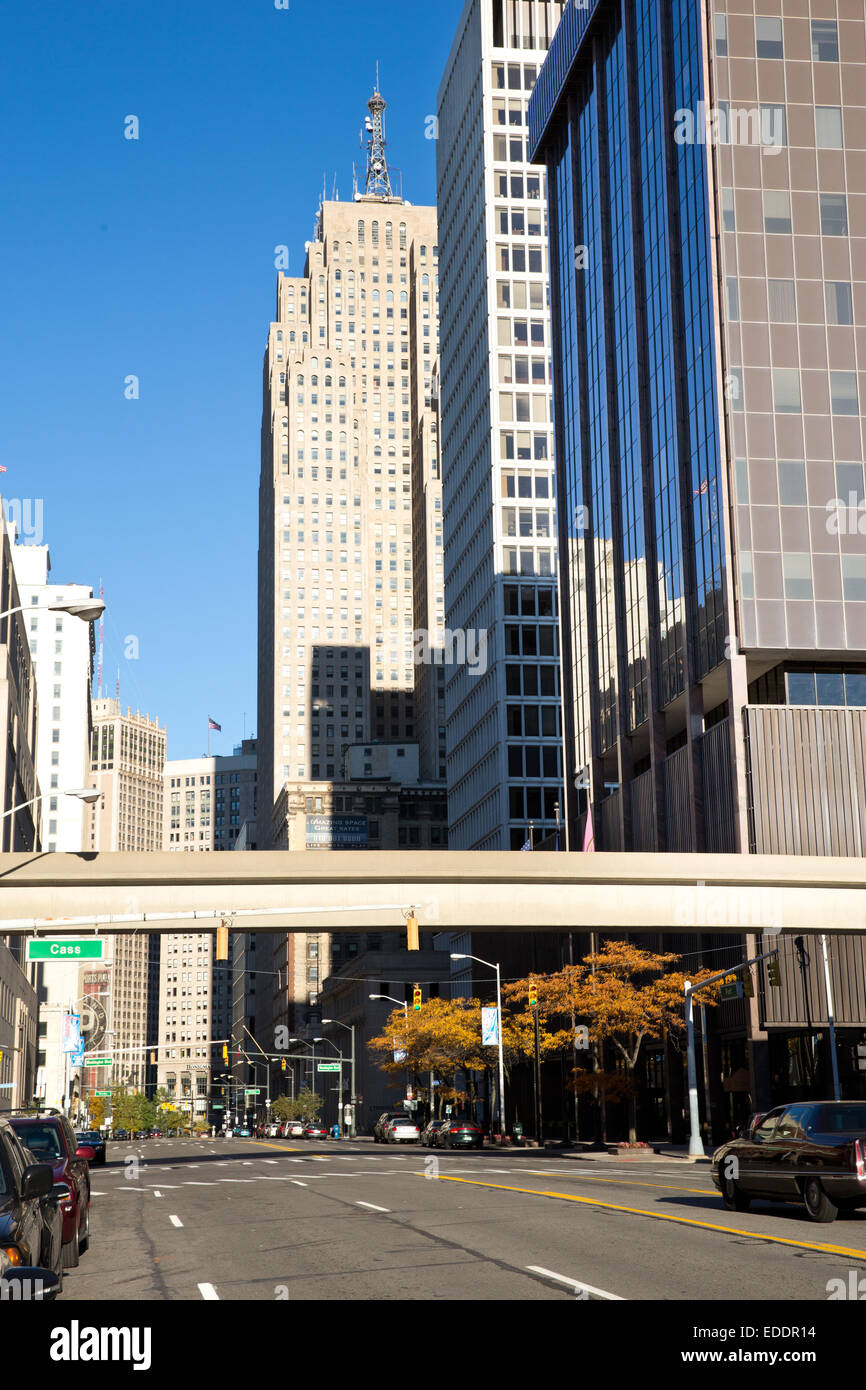 Le centre-ville de Detroit People Mover, Michigan, USA. 26 octobre, 2014. Banque D'Images