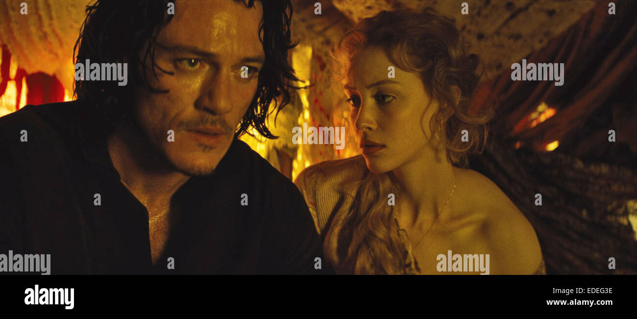 DRACULA UNTOLD (2014) LUKE EVANS, SARAH GADON GARY SHORE (DIR) MOVIESTORE COLLECTION LTD Banque D'Images