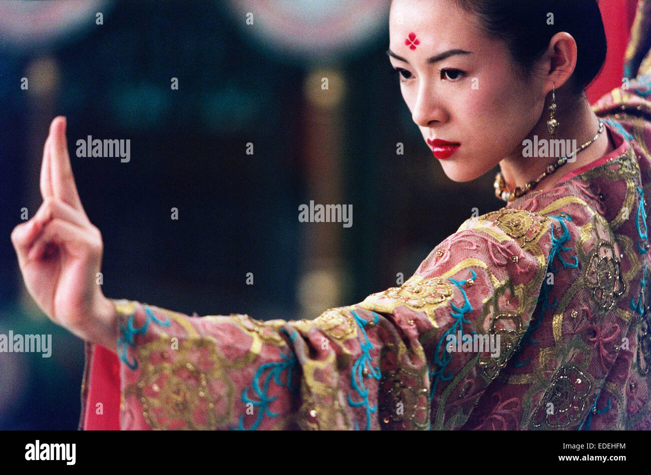 HOUSE OF FLYING DAGGERS (2004) Ziyi Zhang Yimou ZHANG (DIR) COLLECTION MOVIESTORE LTD Banque D'Images