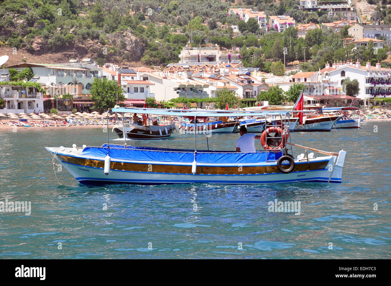 Bateaux-taxis qui opèrent entre le port de Marmaris et Icmeler dans la province de Mugla, Turquie Banque D'Images