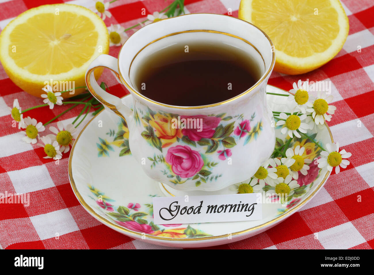 Bonjour carte avec tasse de thé Banque D'Images