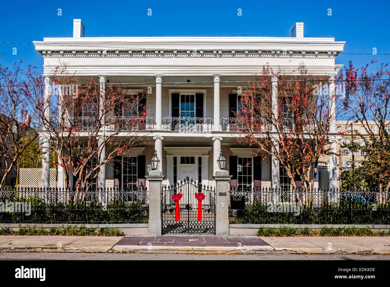 Maison de style colonial français dans le Garden District de La Nouvelle-Orléans Banque D'Images