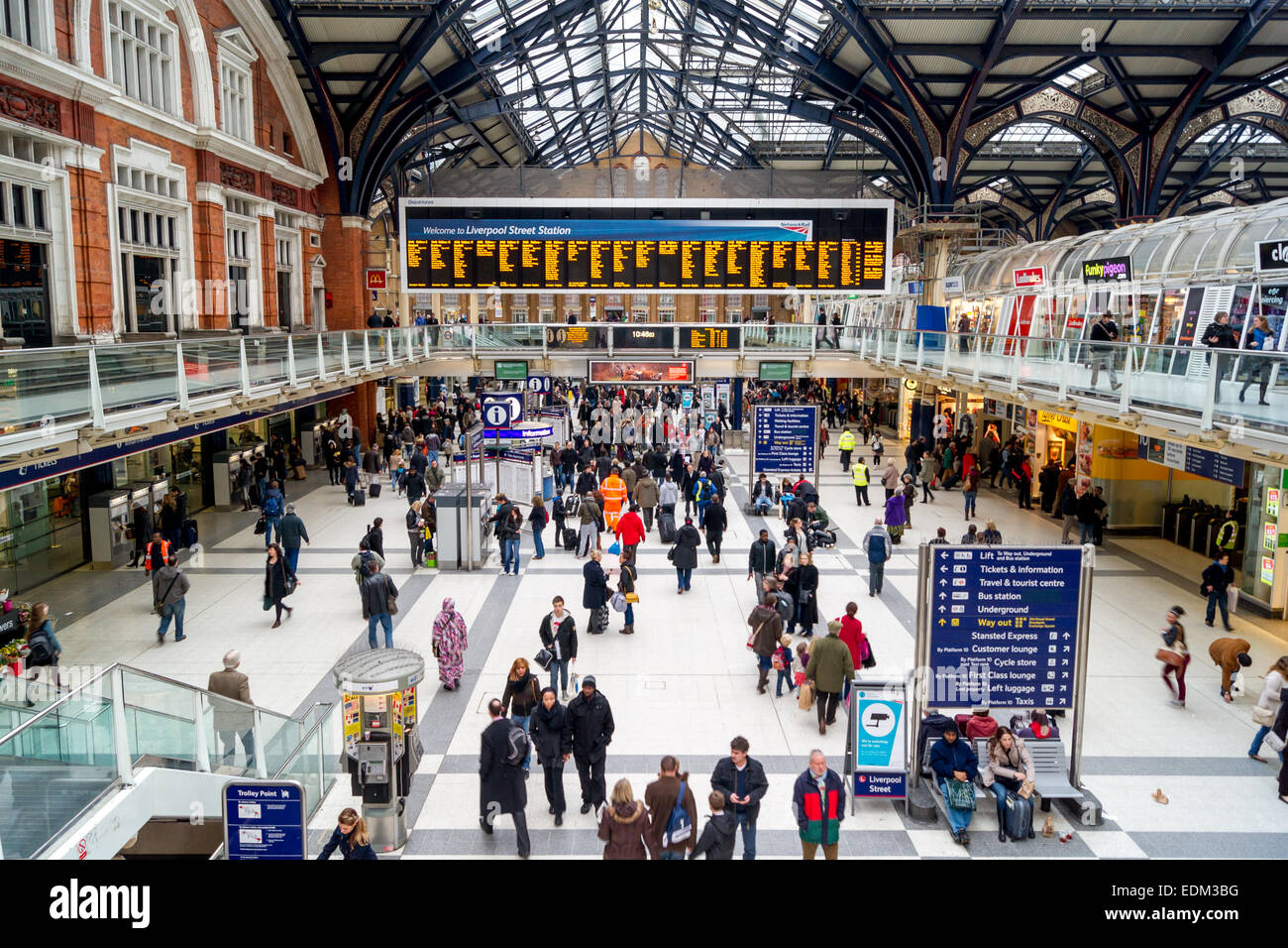 La gare de Liverpool Street, Londres Banque D'Images
