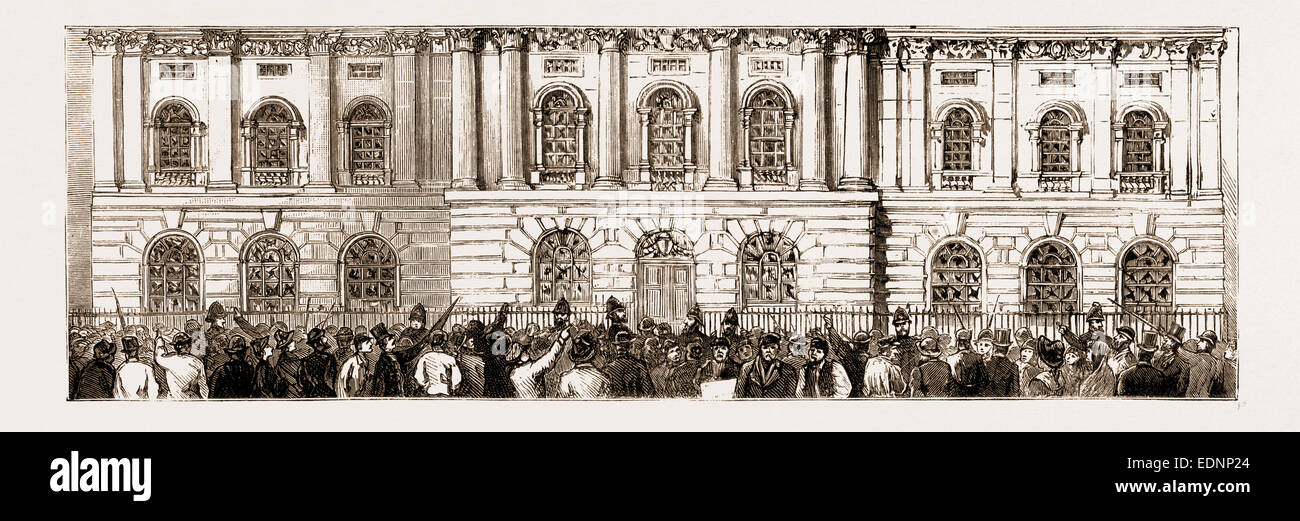 Les FENIAN INDIGNATION À LIVERPOOL, UK, 1881 : L'HÔTEL DE VILLE APRÈS L'EXPLOSION Banque D'Images