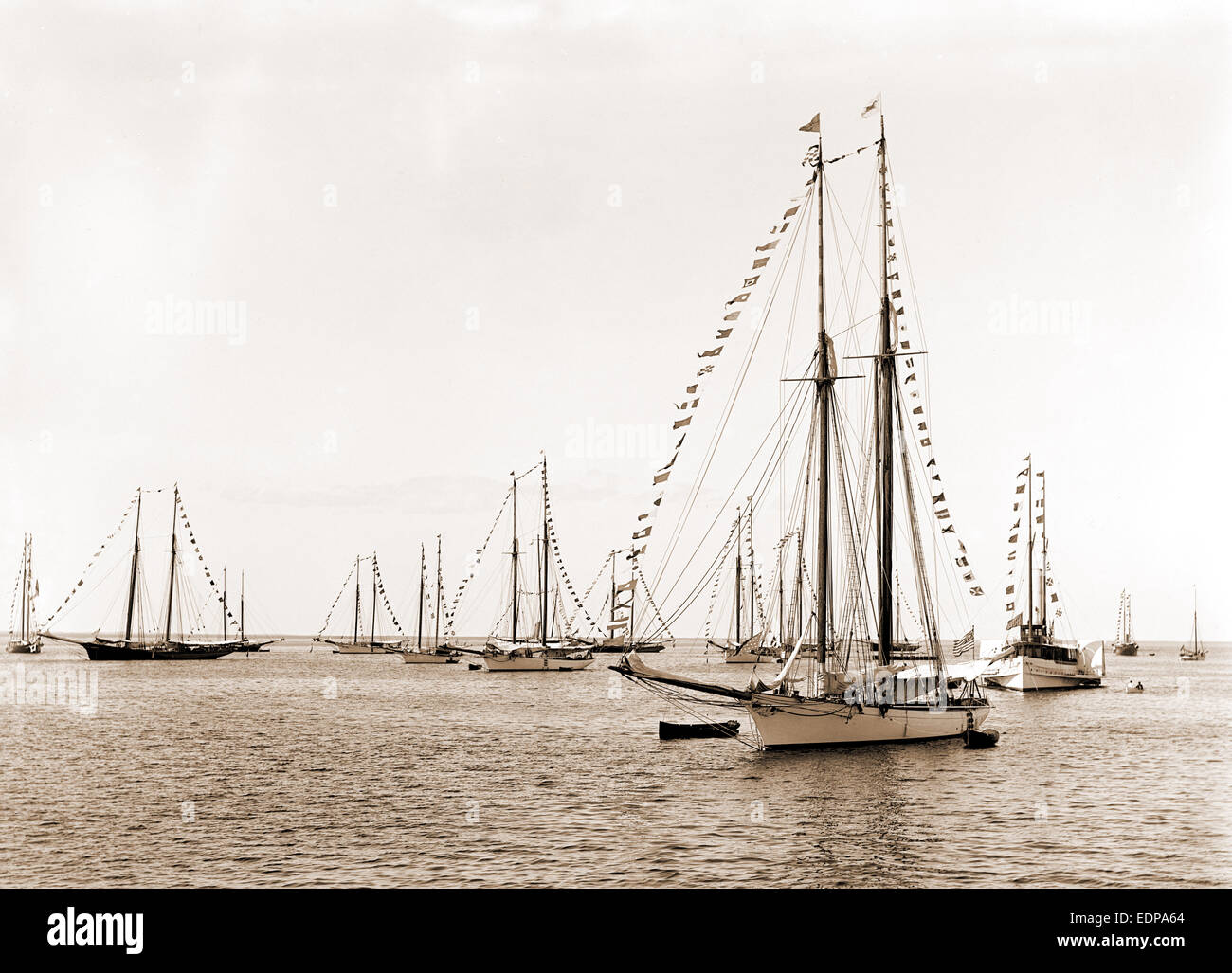 N.Y.Y.C. flotte, Vineyard Haven, New York Yacht Club, yachts, Yacht Clubs, United States, Massachusetts, Vineyard Haven, 1892 Banque D'Images