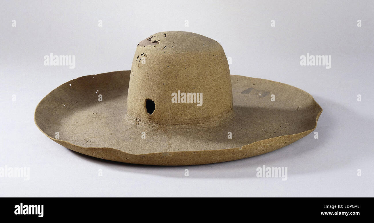 Chapeau trou de balle Banque de photographies et d'images à haute  résolution - Alamy