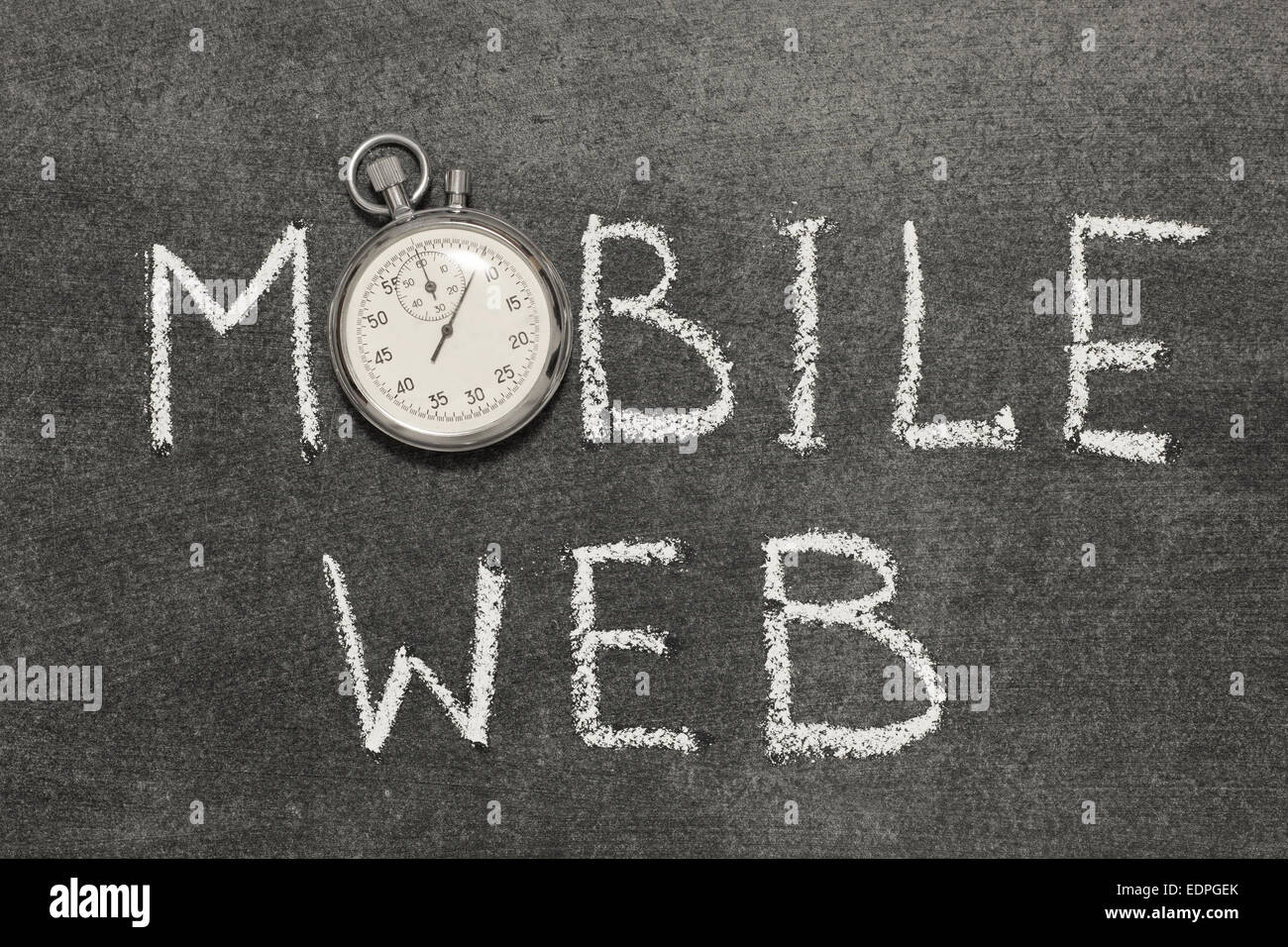 Expression Web mobile à la main sur tableau avec vintage chronomètre précis utilisé au lieu d'O Banque D'Images