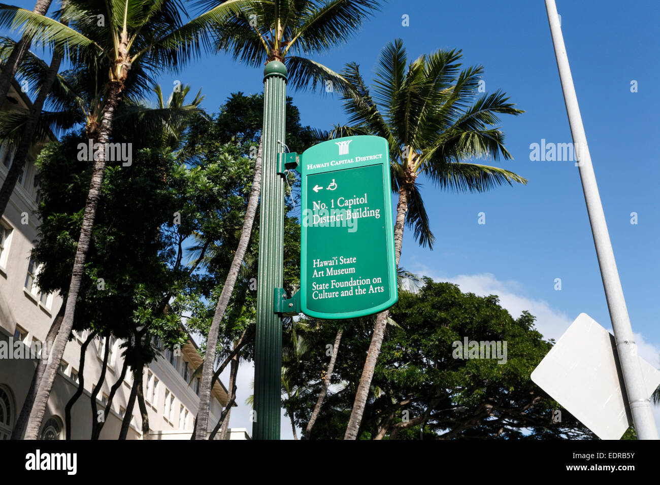 Honolulu, Hawaii, USA. 28 Dec, 2014. Le No 1 du District de Capitol Building street sign dans le centre-ville d'Honolulu, Oahu, Hawaii. Banque D'Images