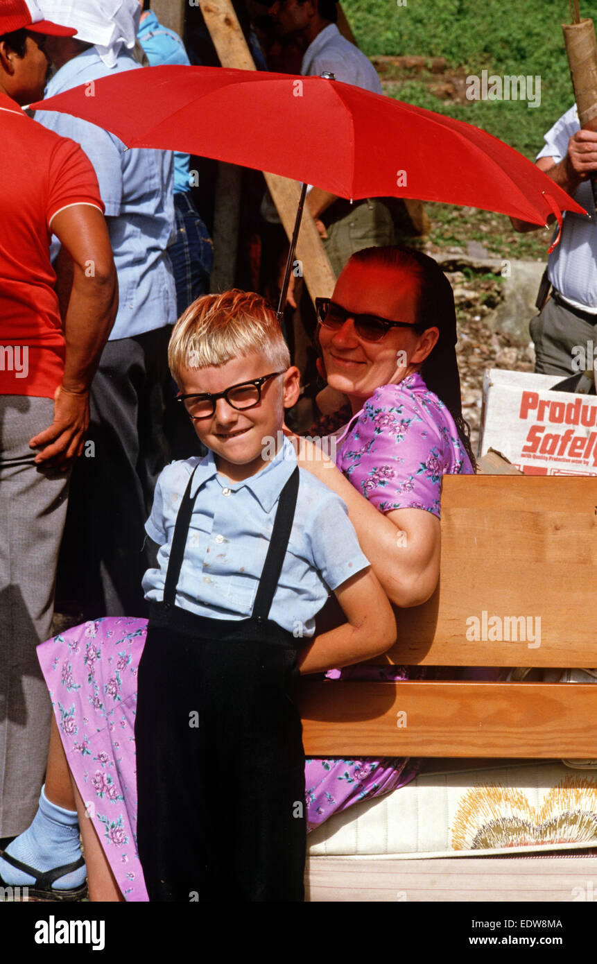 Les Mennonites à Spanish Lookout Community farm vente aux enchères, Belize, en Amérique centrale, Juin 1985 Banque D'Images