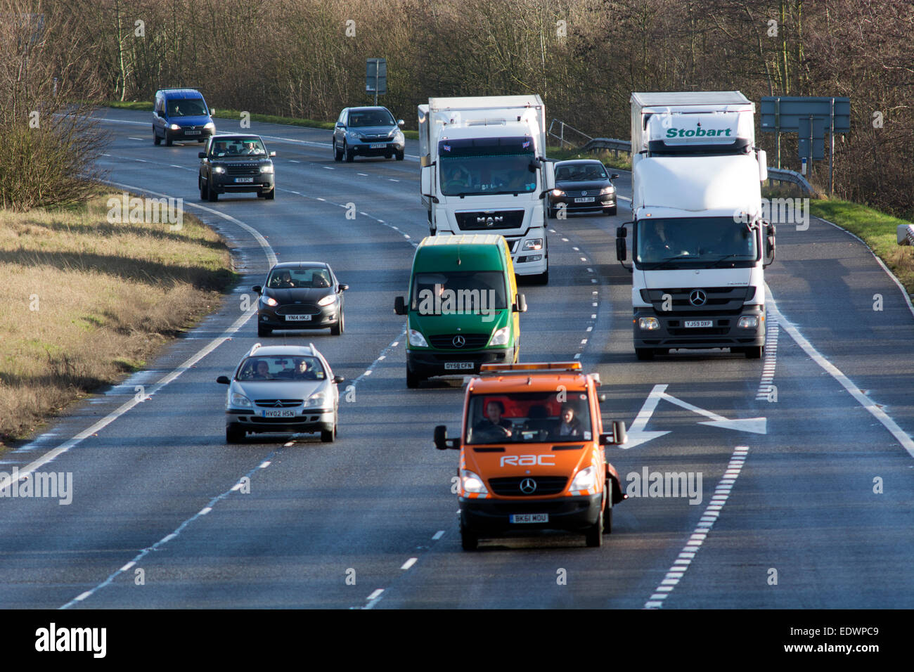 Autoroute M40, dans le Warwickshire, Royaume-Uni Banque D'Images