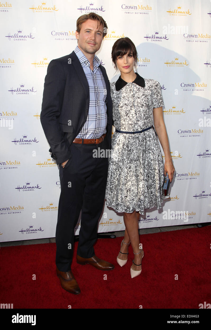 Et Hallmark Hallmark Channel Movie Channel l'été 2014 le TCA Press Tour Gala - Arrivlals avec : Meghan Ory,John Reardon Où : Los Angeles, California, United States Quand : 08 Oct 2014 Banque D'Images