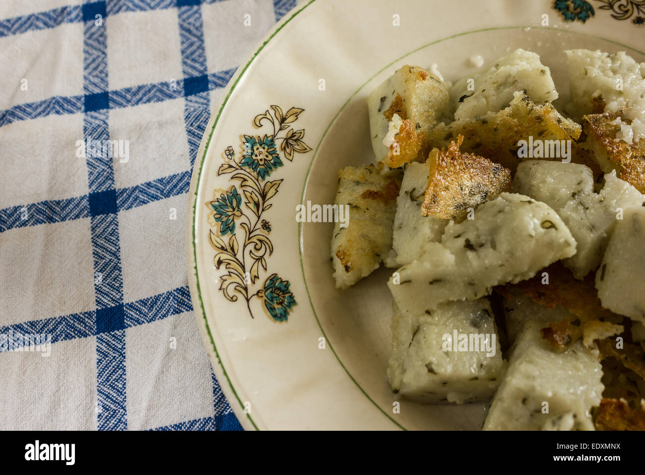 Milho frito, typique de la nourriture de l'île de Madère Banque D'Images