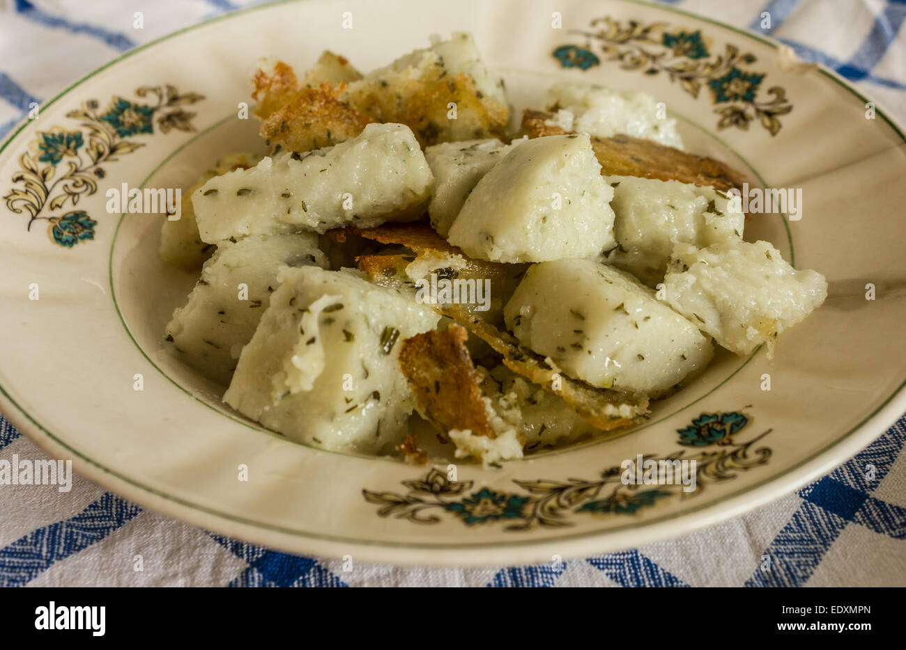 Milho frito, typique de la nourriture de l'île de Madère Banque D'Images